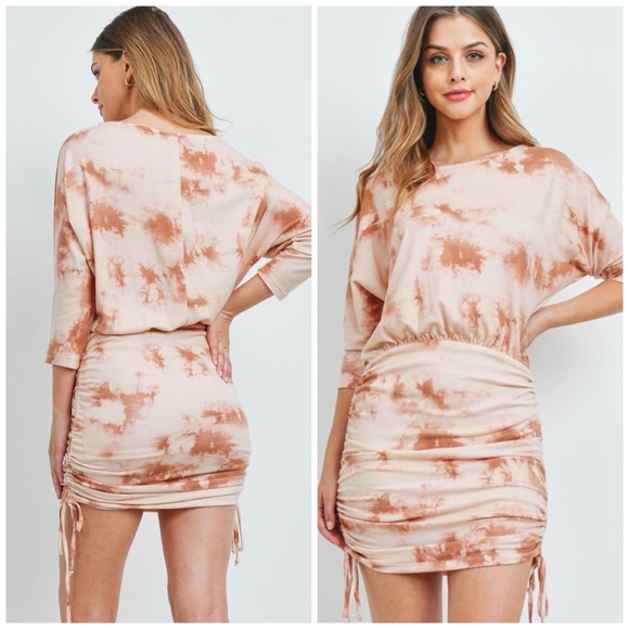 Tie dye ruched dress in taupe - Picture 3 of 5